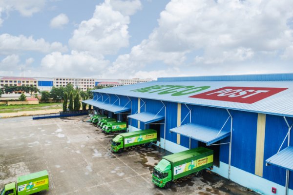 F8e2e7e8ab9704e6cb44ca097d6fbc40